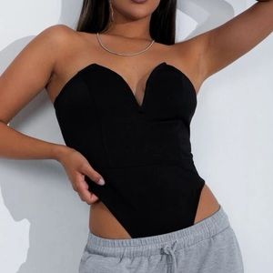 Solid V bra bodysuit